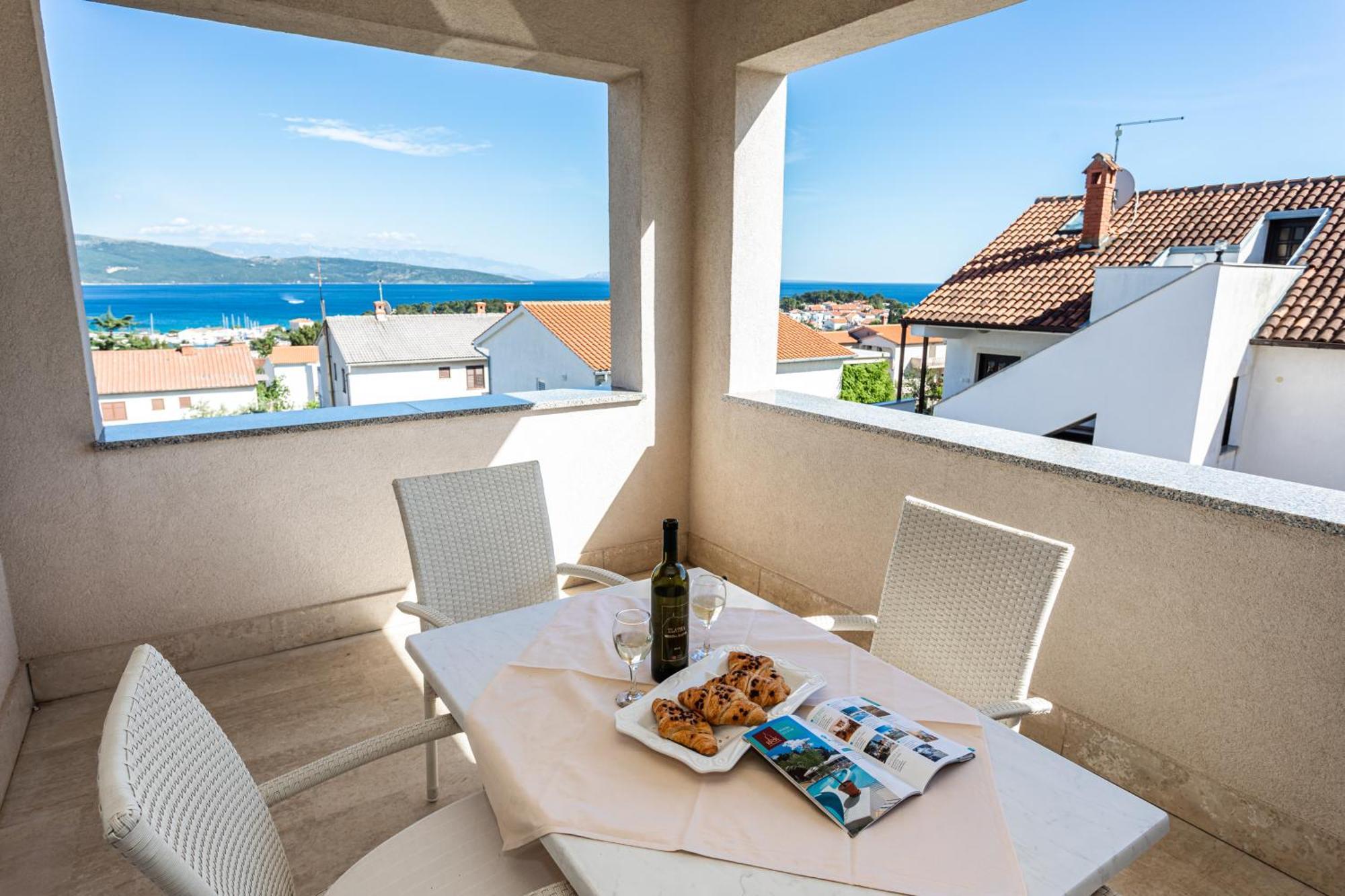 Apartments Villa Ana Krk Town Quarto foto